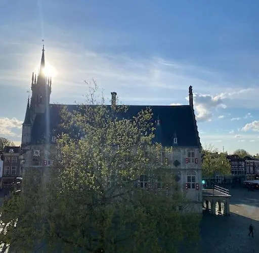 Appartement Center Terrace With Iconic View Gouda